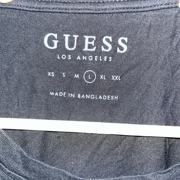 Guess Tee - Picture 3 of 4